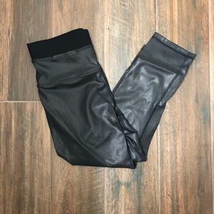 Lululemon Power Position Super High Rise Crop sz 6